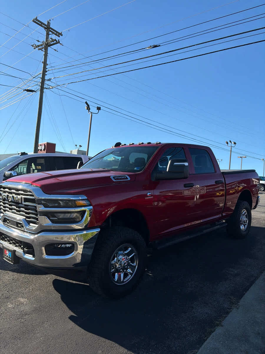 Used 2026 RAM 2500 Tradesman AWD/4WD image 13