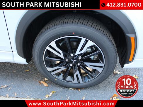 New 2026 Mitsubishi Eclipse Cross SEL image 28