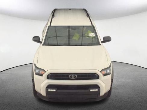 Used 2025 Toyota 4Runner SR5 image 2