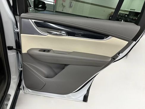 Used 2023 Cadillac XT6 Premium Luxury w/ Technology Package image 27