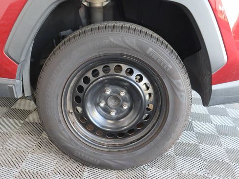 Used 2020 Toyota RAV4 LE w/ Carpet Mat Package FWD image 16