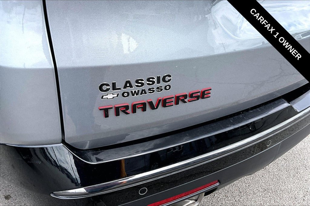 Used 2023 Chevrolet Traverse Premier w/ Redline Edition FWD image 23