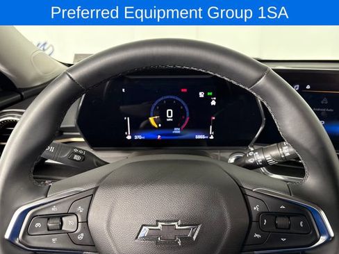 Used 2025 Chevrolet Trax ACTIV FWD image 10
