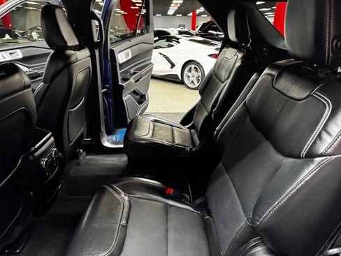 Used 2020 Ford Explorer ST w/ ST High-Performance Pack image 40