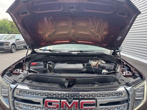 Used 2023 GMC Yukon SLT image 39