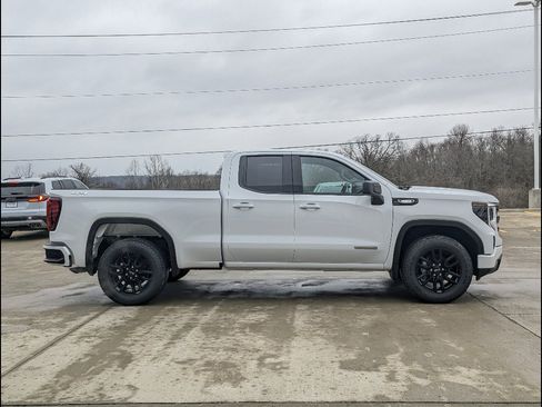 New 2026 GMC Sierra 1500 Elevation AWD/4WD image 7