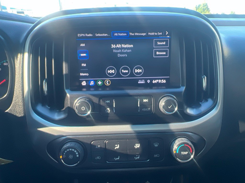 Used 2022 Chevrolet Colorado LT w/ Chrome Appearance Package RWD image 39