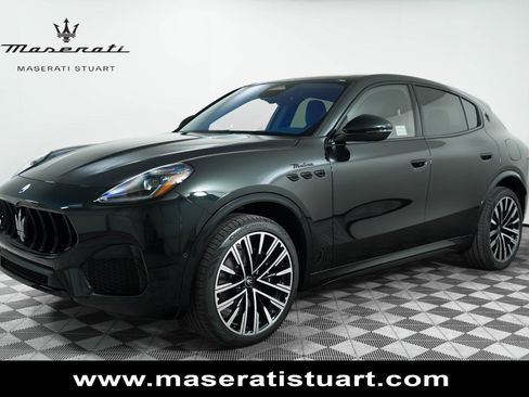 New 2025 Maserati Grecale Modena AWD/4WD image 3