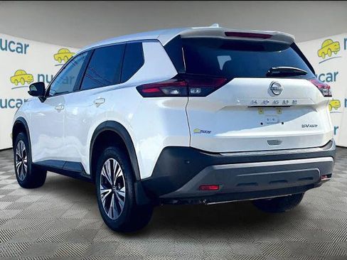 Certified 2023 Nissan Rogue SV image 4