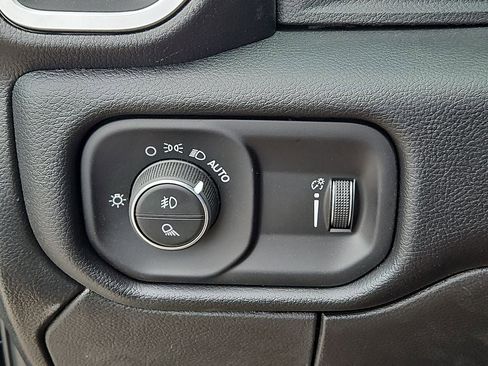 New 2026 RAM 2500 Lone Star AWD/4WD image 24