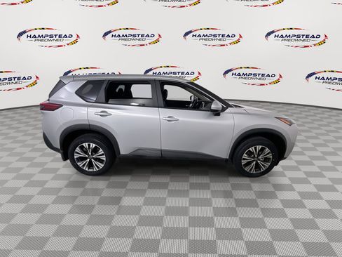 Used 2023 Nissan Rogue SV AWD/4WD image 9