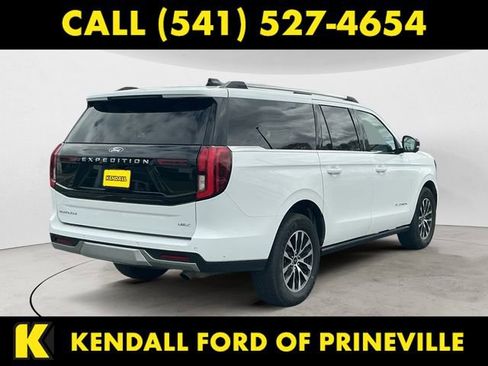 Certified 2025 Ford Expedition Max Platinum AWD/4WD image 5