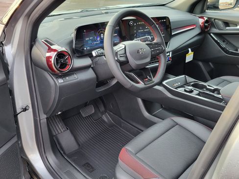 New 2026 Chevrolet Equinox RS w/ Convenience Package III FWD image 14