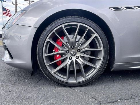 Used 2018 Maserati Ghibli S GranSport Q4 AWD/4WD image 9
