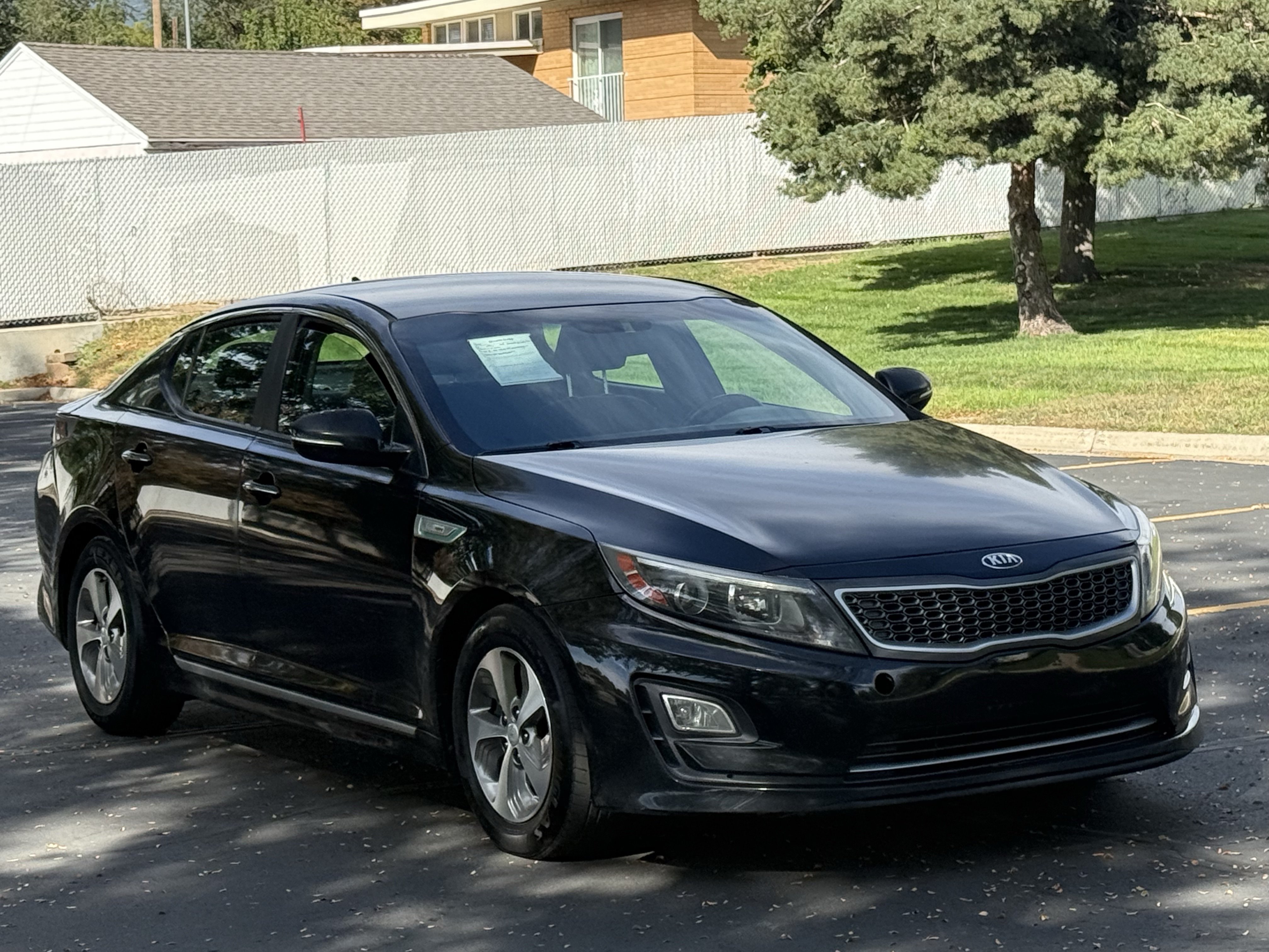 Used 2016 Kia Optima Hybrid FWD image 2