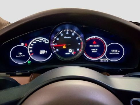 Certified 2023 Porsche Cayenne Turbo AWD/4WD image 13