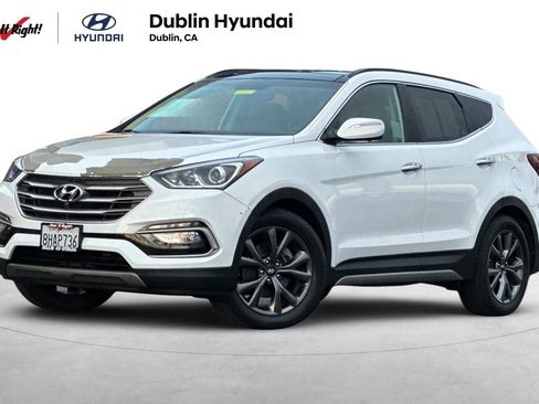 Used 2017 Hyundai Santa Fe Sport image 1