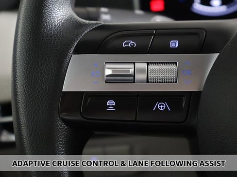 Used 2025 Hyundai Tucson SEL image 3