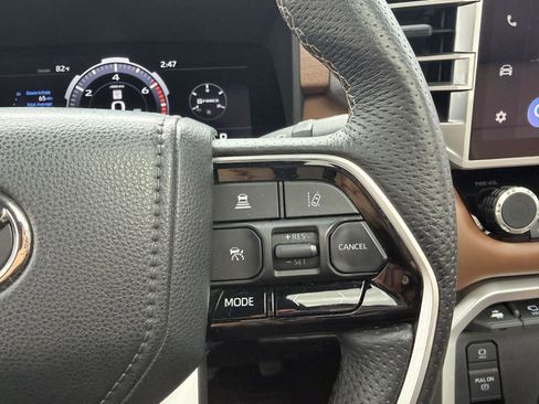 Used 2023 Toyota Tundra 1794 Edition image 36