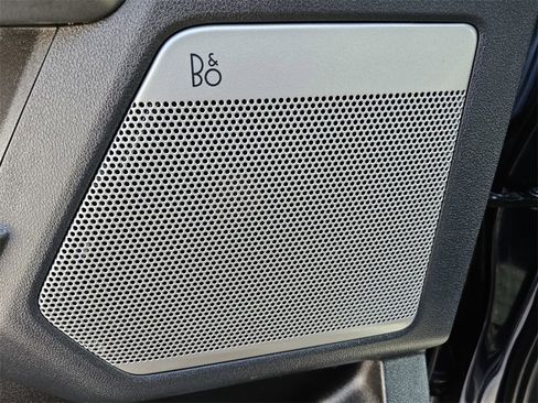 Used 2023 Ford F250 Lariat w/ Lariat Ultimate Package image 12