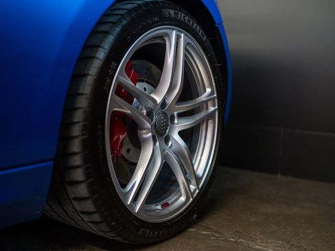 Used 2011 Audi R8 V10 image 27