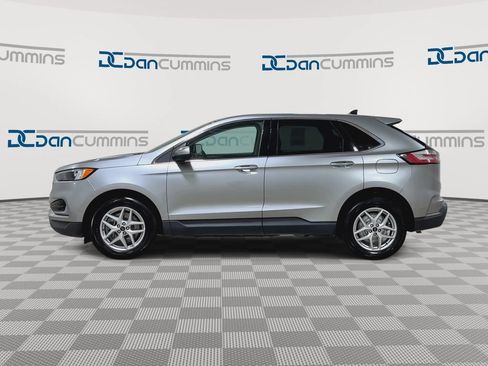 Used 2023 Ford Edge SEL w/ Cold Weather Package AWD/4WD image 5