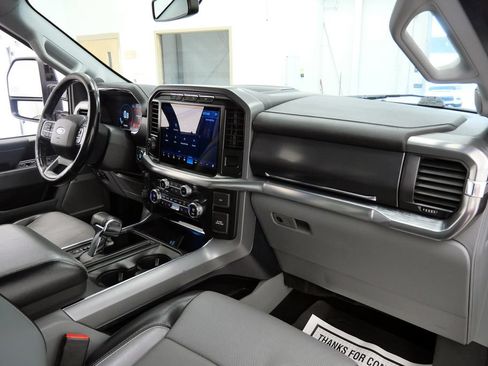 Used 2021 Ford F150 Lariat w/ Equipment Group 502A High AWD/4WD image 17