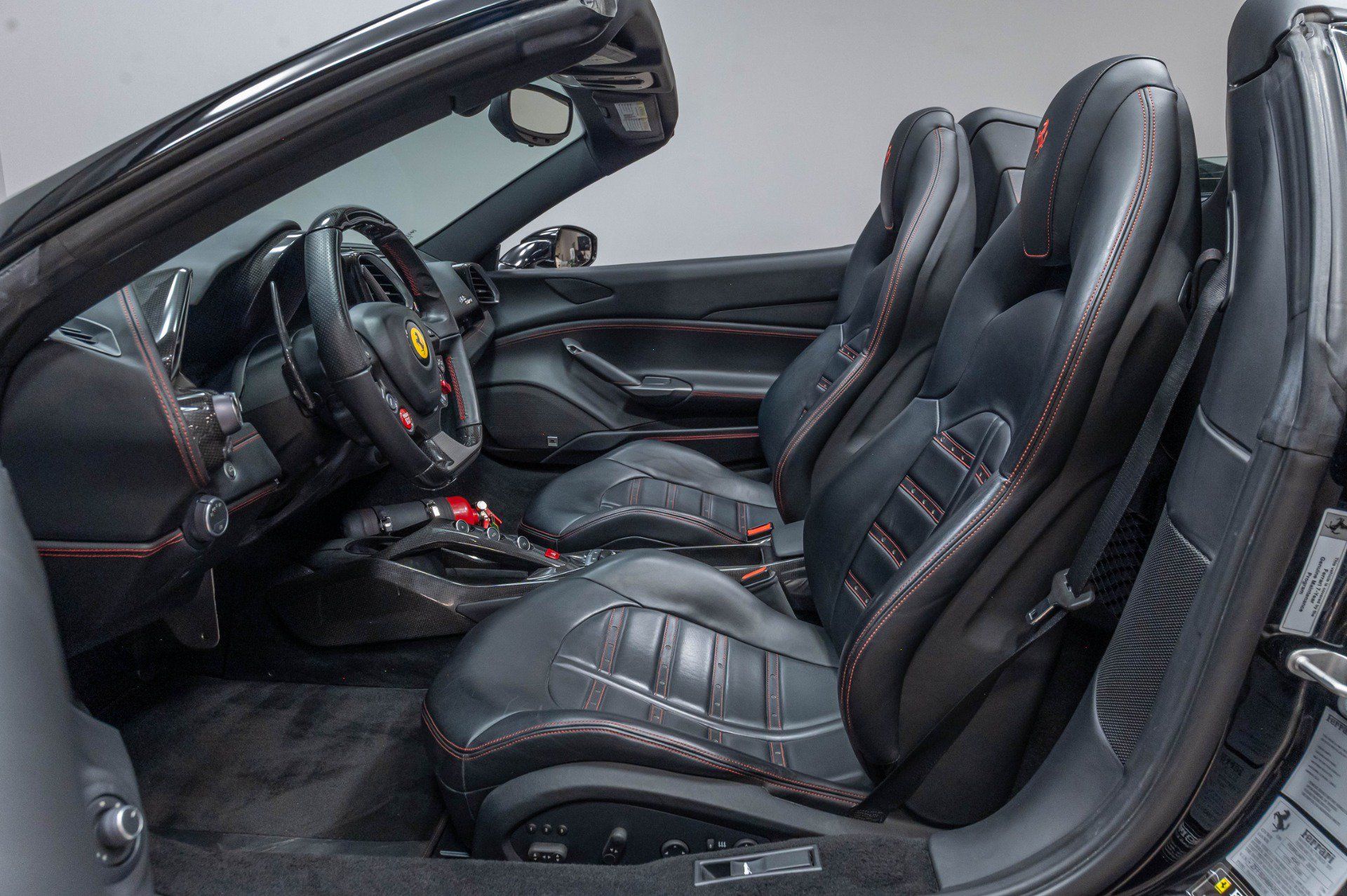 Used 2016 Ferrari 488 Spider RWD image 11