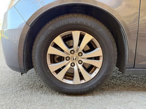 Used 2015 Honda Odyssey EX image 31