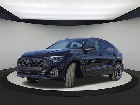 New 2026 Audi Q8 Premium Plus image 3