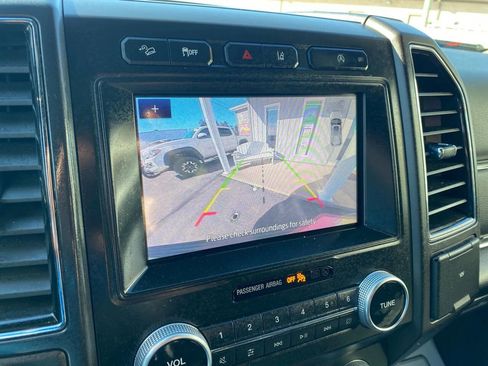 Used 2021 Ford Expedition Limited AWD/4WD image 17