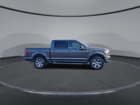 Used 2018 Ford F150 XLT w/ Equipment Group 302A Luxury image 9