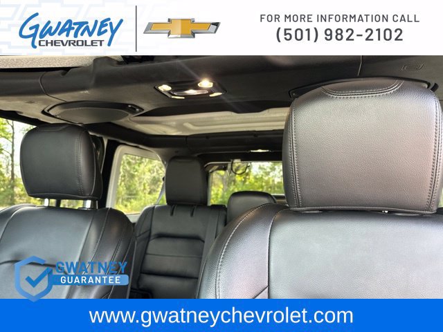 Used 2021 Jeep Wrangler Unlimited Sahara AWD/4WD image 26
