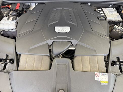 Certified 2023 Porsche Cayenne image 27