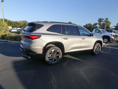 New 2026 Buick Enclave Sport Touring w/ Power Package image 9