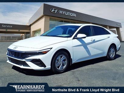 New 2026 Hyundai Elantra SE