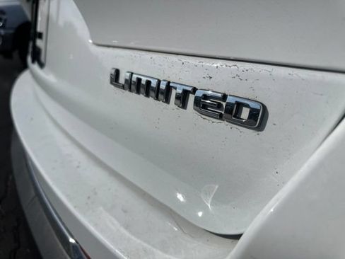Used 2023 Jeep Grand Cherokee L Limited w/ MOPAR Finishing Package AWD/4WD image 13