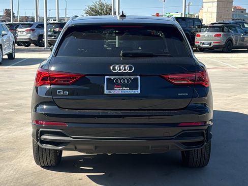 Certified 2025 Audi Q3 2.0T Premium image 6