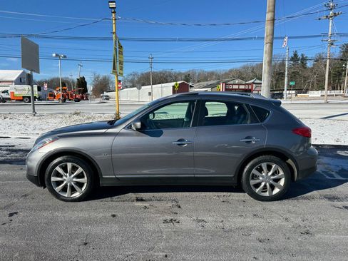 Used 2015 INFINITI QX50 Journey w/ Premium Package image 8