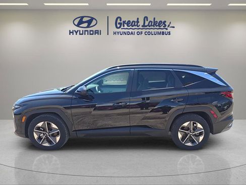 Certified 2025 Hyundai Tucson SEL FWD image 2