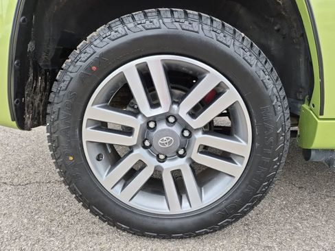 Used 2023 Toyota 4Runner TRD Sport w/ Technology Package RWD image 14