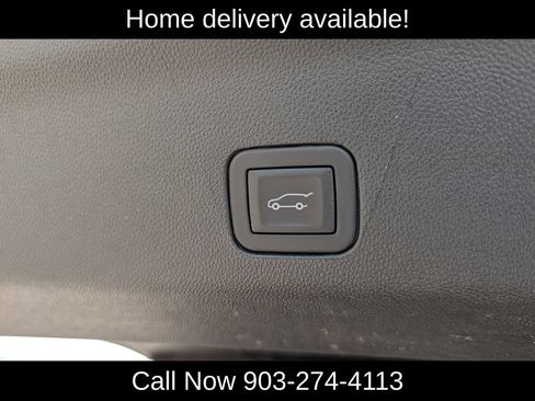 Used 2025 GMC Yukon Elevation w/ Elevation Premium Package AWD/4WD image 34