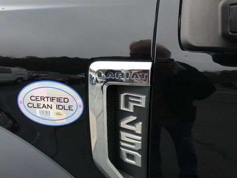 Used 2022 Ford F450 Lariat w/ Lariat Value Package image 19