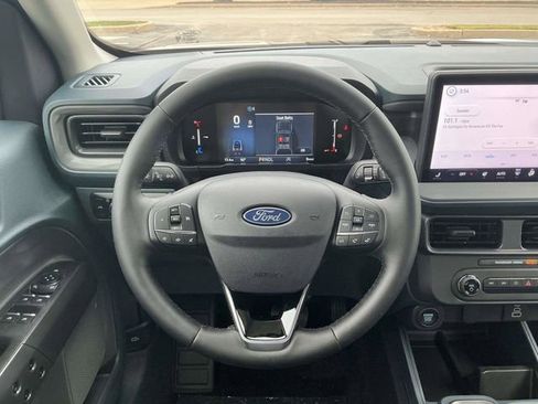 New 2025 Ford Maverick XLT w/ XLT Luxury Package AWD/4WD image 15