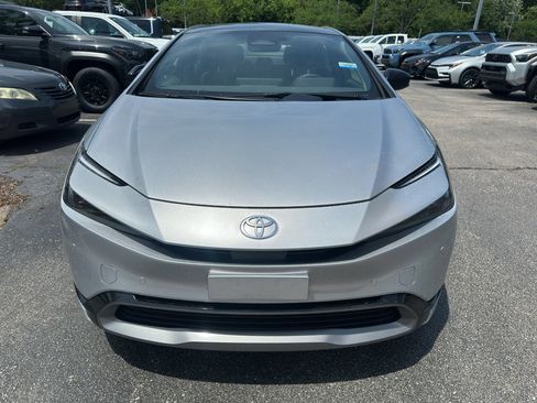 Certified 2024 Toyota Prius XLE FWD image 2