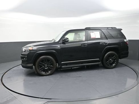 Certified 2021 Toyota 4Runner Nightshade AWD/4WD image 38