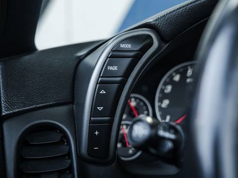 Used 2006 Chevrolet Corvette Convertible w/ Preferred Equipment Group image 70