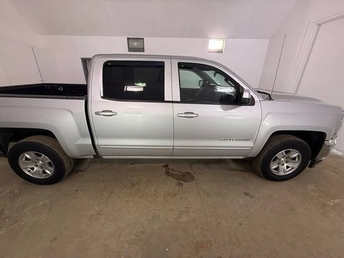 Used 2017 Chevrolet Silverado 1500 LT w/ All Star Edition AWD/4WD image 6