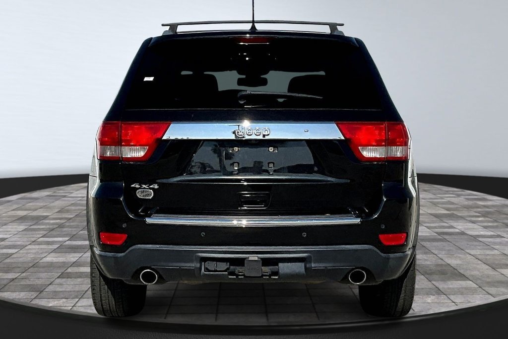 Used 2012 Jeep Grand Cherokee Overland Summit AWD/4WD image 4