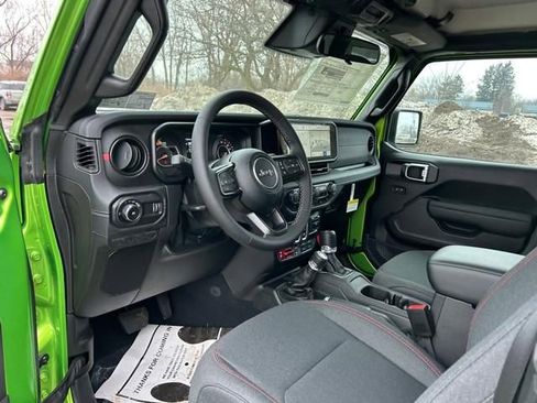 New 2025 Jeep Wrangler Rubicon AWD/4WD image 11